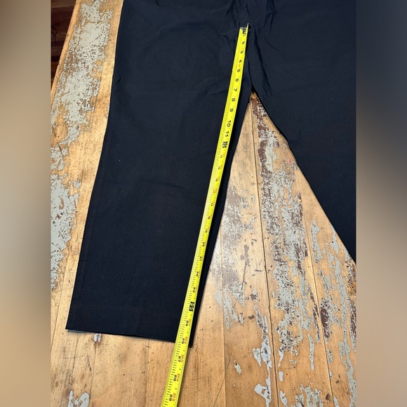NWT Sz 24 Ankle Black Staple pant! Super stretchy & comfy - Picture 5 of 10